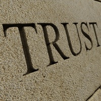 using linguistics to build trust